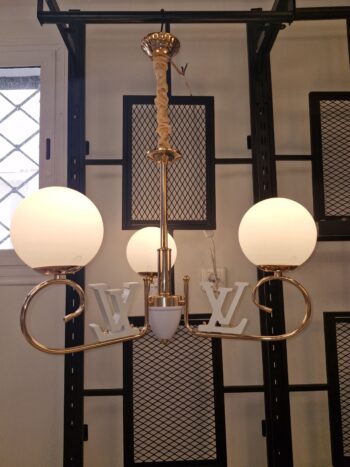 Lustre 3 lampe en metal decoré avec le bois couleur doré avec marron ou doré avec blanc